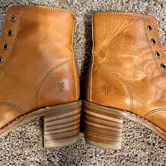 Frye Sabrina leather lace up ankle boot 6.5 - Picture 8 of 16